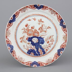 Delfts doré bord met bloemen en vogels, ca 1720 — foto 1