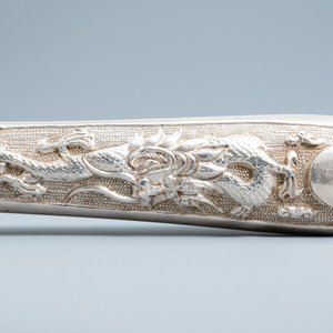 Dertien Chinese zilveren messen met draken, 19e eeuw — foto 4