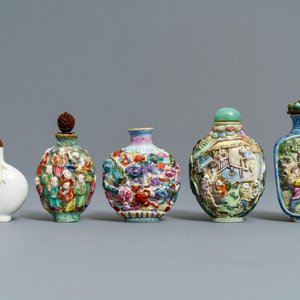 Dertien diverse Chinese snuifflesjes, 19/20e eeuw — foto 3