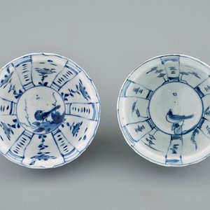 Deux bols "corbeaux" en porcelaine de Chine bleu et blanc, Ming, Wanli — photo 6