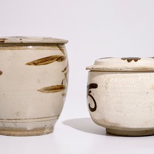 Deux bols couverts en céramique émaillée Cizhou, Chine, Song et Ming — photo 5