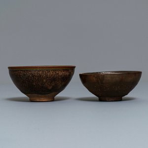 Deux bols en grès porcelaineux de type jianyao à émail 'fourrure de lièvre' et brun, Song — photo 5