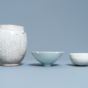 Deux bols et une jarre en porcelaine de Chine de type qingbai, Song — photo 5