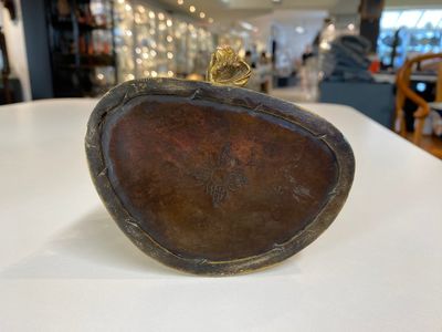 Deux bouddhas en bronze doré et un en fer de fonte, Tibet, 19/20ème — photo 9