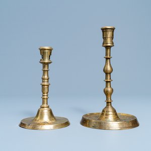 Deux bougeoirs en bronze, Flandres ou Pays-Bas, 16ème — photo 5