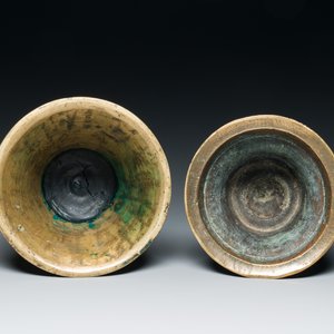 Deux bougeoirs ottomans en bronze, 17ème — photo 6