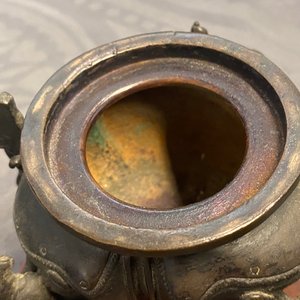 Deux brûle-parfums, un vase et un miroir en bronze, Chine, Ming et après — photo 37