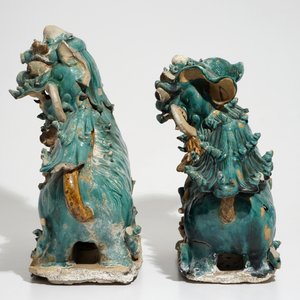Deux carreaux de toiture en forme de lions bouddhistes, 17/18ème — photo 3