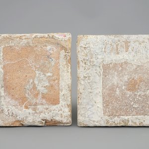 Deux carreaux polychromes aux décors d'oiseaux, 17ème — photo 2