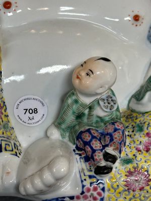 Deux figures de Bouddha en porcelaine de Chine famille rose, marque Zhu Mao Ji Zao 朱茂記造 et Zhu Yitai 朱義泰, République — photo 14