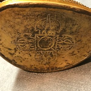 Deux figures de Bouddha Shakyamuni et d' Avalokitesvara en bronze doré, Sino-Tibet, 18/19ème — photo 15