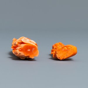 Deux figures de femmes en corail rouge, Chine, 19/20ème — photo 6