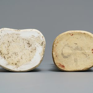 Deux figures des frères Hoho en porcelaine de Chine famille verte, Kangxi — photo 6