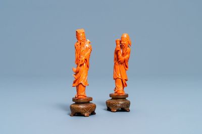 Deux figures d'immortels en corail rouge, Chine, 19/20ème