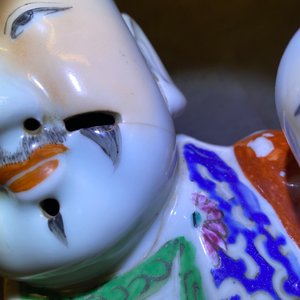 Deux figures d'immortels en porcelaine de Chine famille rose, 19/20ème — photo 12