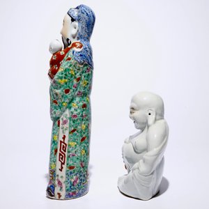 Deux figures d'immortels et un Bouddha en porcelaine de Chine famille rose, 19/20ème — photo 10