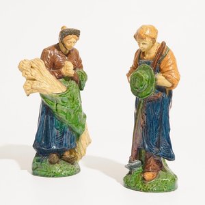 Deux figures en poterie flamande de la série "Les 4 saisons", prob. ateliers de Laigneil, 20ème — photo 1