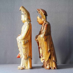 Deux grandes figures de Guanyin en bois doré et laqué, Chine, 18/19ème — photo 9