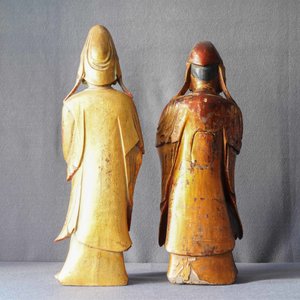Deux grandes figures de Guanyin en bois doré et laqué, Chine, 18/19ème — photo 10