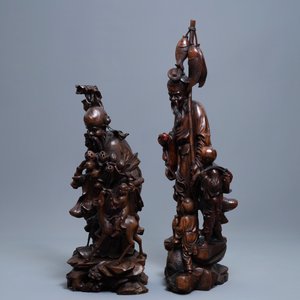Deux grandes figures d'immortels en bois sculpté, Chine, République — photo 4