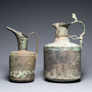 Deux grandes verseuses en bronze persan, Khorasan, Iran, 13/15ème — photo 2