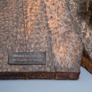 Deux grands fragments de retables en bois sculpté et polychromé, probablement Brabant, 15/16ème — photo 19
