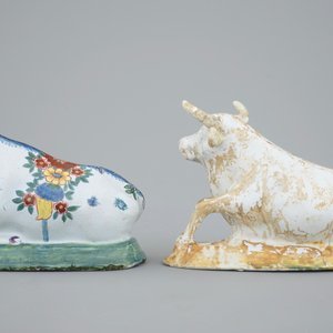 Deux modèles de vaches en faïence de Delft, 18/19ème — photo 3