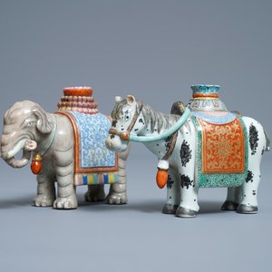 Deux modèles d'un éléphant et d'un cheval en porcelaine de Chine famille rose, Qianlong — photo 1