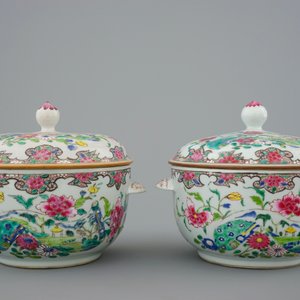 Deux paires de terrrines et couvercles en porcelaine de Chine famille rose, Qianlong, 18ème — photo 10
