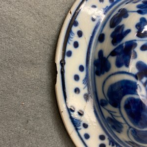 Deux paires de vases couverts en porcelaine de Chine en bleu et blanc, 19/20ème — photo 18