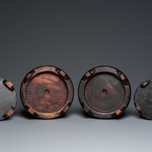 Deux paires de vases en porcelaine de Chine famille rose, 19ème — photo 10