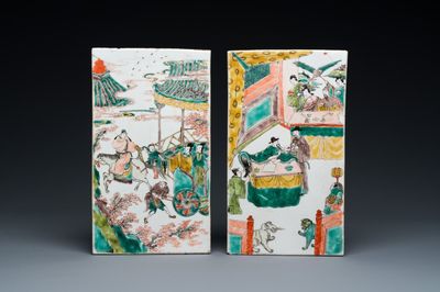Deux plaques de forme rectangulaire en porcelaine de Chine famille verte, Kangxi