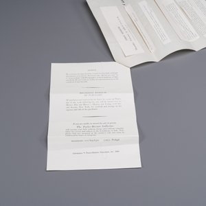 Deux plateaux de forme carrés en émaux de Canton à décor narratif, marque de Shou 壽, Chine, 18/19ème — photo 6