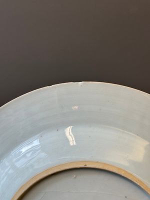 Deux plats armoriés en porcelaine de Chine aux armes de Valckenier d'Amsterdam pour le marché néerlandais, Yongzheng — photo 19