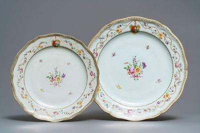 Deux plats armoriés en porcelaine de Chine famille rose pour le marché portugais, Qianlong