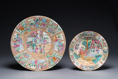 Deux plats en porcelaine de Chine Canton famille rose à décor figuratif, 19ème