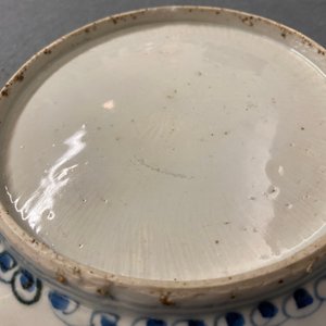 Deux plats en porcelaine de Chine en bleu et blanc de type kraak, Wanli — photo 15
