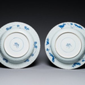 Deux plats en porcelaine de Chine en bleu et blanc, Kangxi — photo 2