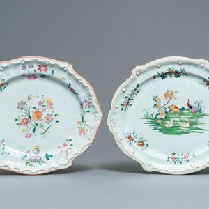 Deux plats ovales en porcelaine de Chine famille rose de style Hoechst, Qianlong — photo 1