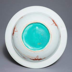 Deux portes-chapeaux et un bol en porcelaine de Chine qianjiang cai et famille rose, 19/20ème — photo 10