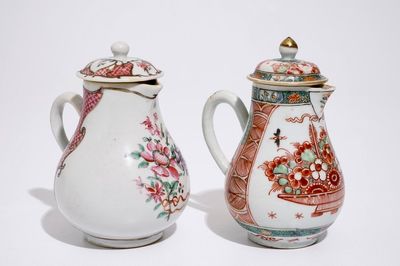 Deux pots à lait couverts en porcelaine de Chine famille rose et surdécoré aux Pays-Bas, Qianlong