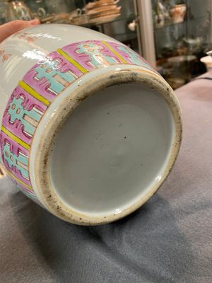 Deux pots couverts en porcelaine de Chine famille rose, 19ème — photo 12