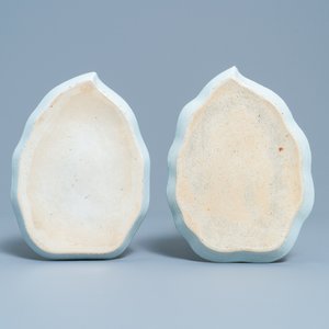 Deux saucières sur supports en porcelaine de Chine en bleu et blanc, Qianlong — photo 10