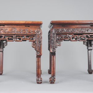 Deux socles chinois en bois hongmu sculpté, 19ème — photo 3