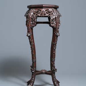Deux socles en bois sculpté et ajouré, Chine, 19/20ème — photo 7