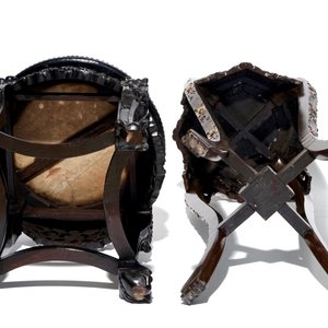Deux socles en bois sculpté et marbre, Chine, 19/20ème — photo 4