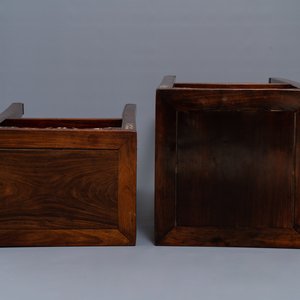 Deux socles en bois sculpté incrusté de nacre, Chine ou Vietnam, 19ème — photo 7