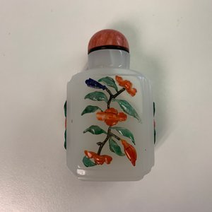 Deux tabatières en corail et une en verre incrusté, Chine, 19/20ème — photo 18