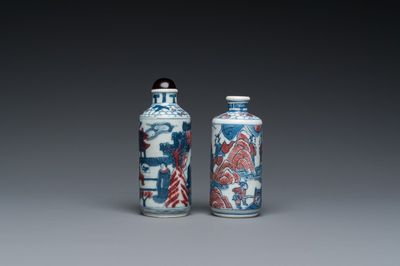 Deux tabatières en porcelaine de Chine en bleu, blanc et rouge de cuivre, marque de Yongzheng, 19ème