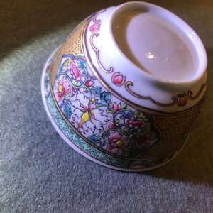 Deux tasses et soucoupes en porcelaine de Chine famille rose, Yongzheng/Qianlong — photo 19